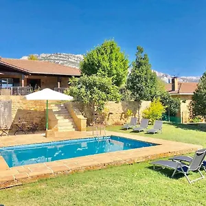 Sagastienea Con Piscina Y Tenis En La Rioja , Samaniego España